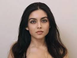  Zara Dar Biography, early life age and career